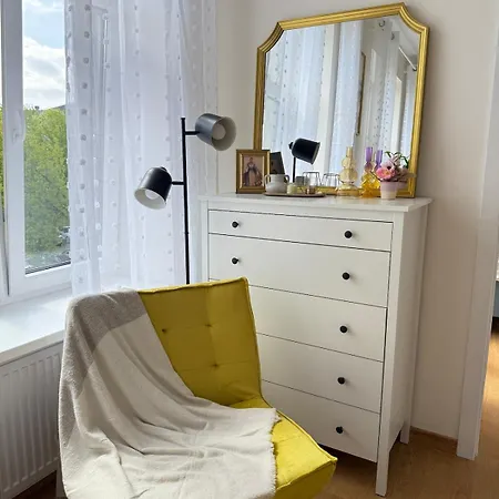 Light & Linen Nest Apartamento